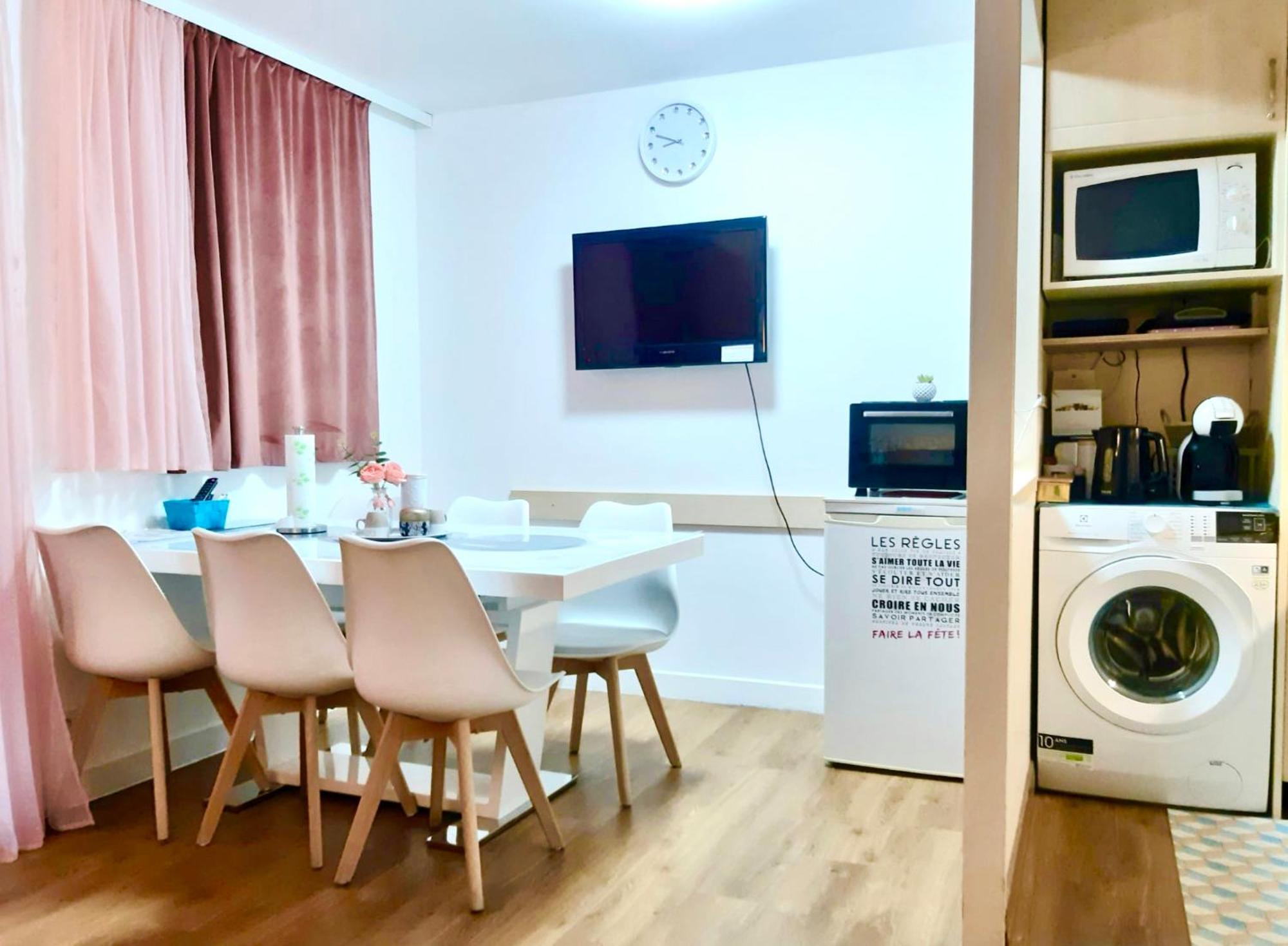 Beautiful Garden Apartment Cote D'Azur 칸느 외부 사진
